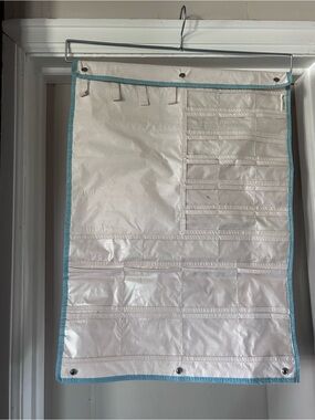 Simple White Canvas Jewelry Organizer with Blue Trim